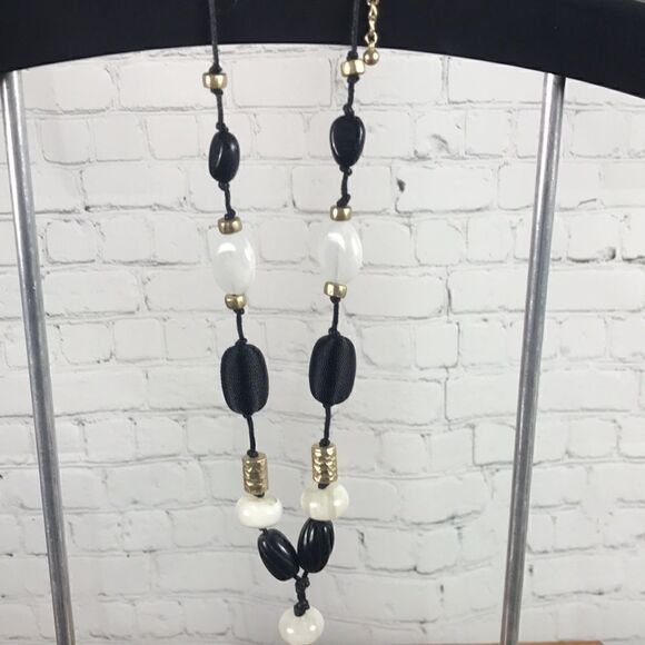 Chico’s Chunky 20” Necklace w/4” expander chain. Black white gold, fun design - Picture 3 of 5